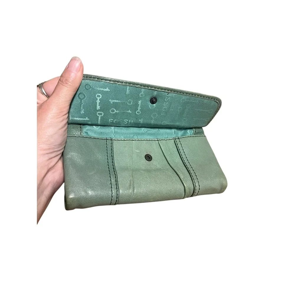 Fossil Emory Mint Leather Super Soft Saddle Wallet 